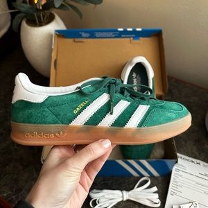 Adidas Gazelle Indoor Collegiate Green Gum
